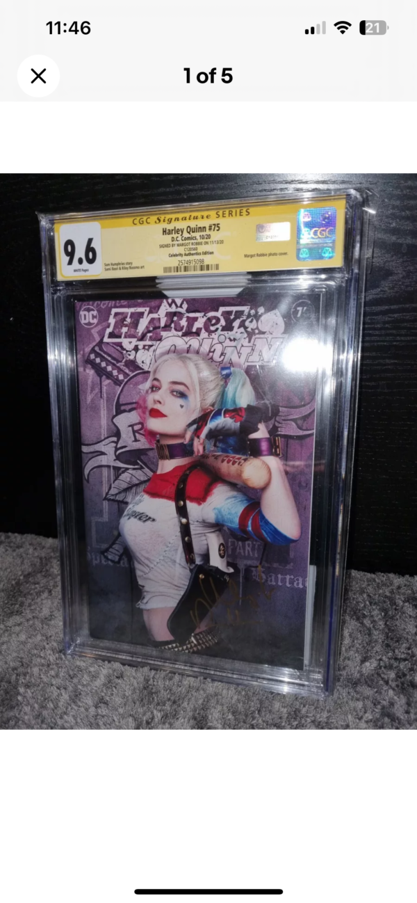 Harley Quinn #75 CGC 9.6 signed by Margot Robbie