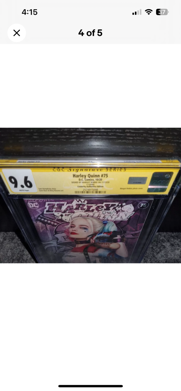 Harley Quinn #75 CGC 9.6 signed by Margot Robbie - Image 3
